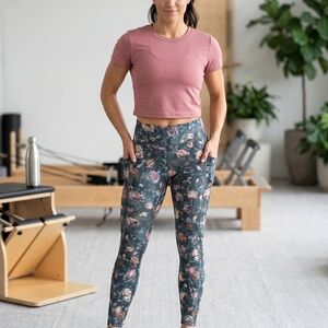 Lululemon Leggin Size 8 Like New